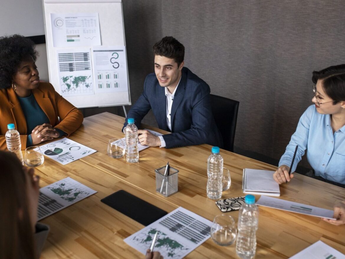 Why Organizations Choose HR Solutions for Smarter Planning